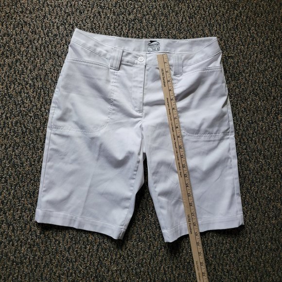 NWOT White Women's Slazenger Golf Shorts Size 6 - Picture 3 of 7
